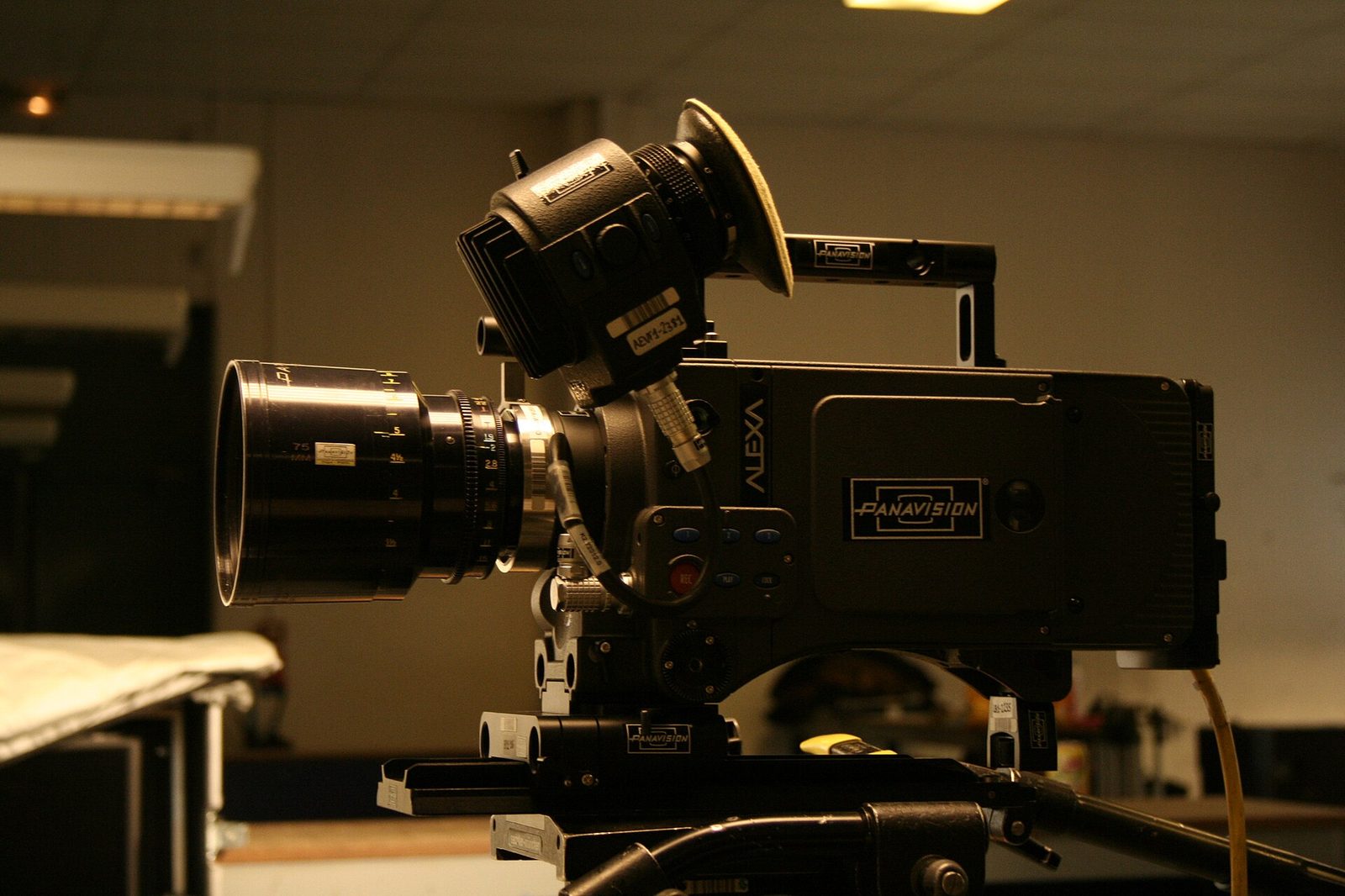 Side view of an ARRI Alexa on a tripod head